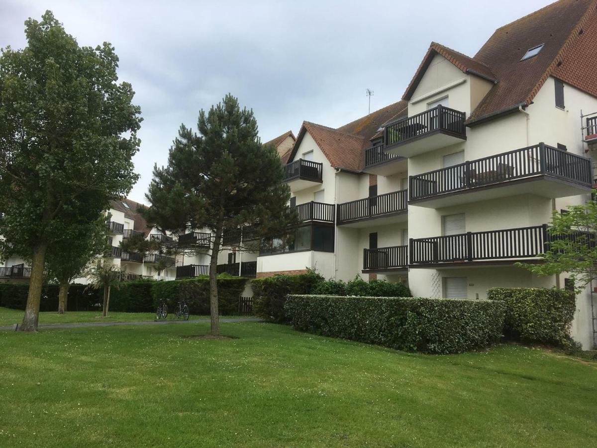 Plage Et Mer Service Tout Compris Cabourg Exterior photo